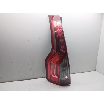 PILOTO TRASERO IZQUIERDO 163843 00946601 