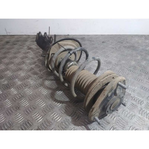 Recambio de amortiguador delantero derecho para toyota auris hybrid active referencia OEM IAM 339700  