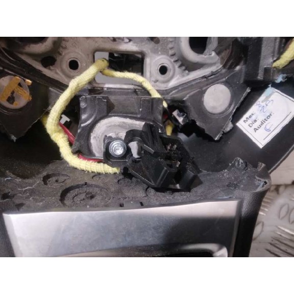 Recambio de volante para renault megane iv grandtour limited referencia OEM IAM 484001444R SIN AIRBAG BUEN ESTADO