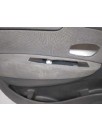 Recambio de guarnecido puerta delantera izquierda para renault scenic iii referencia OEM IAM 156043972  