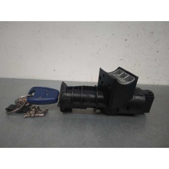 Recambio de conmutador de arranque para fiat punto berlina (188) 1.2 8v referencia OEM IAM 05521B365  