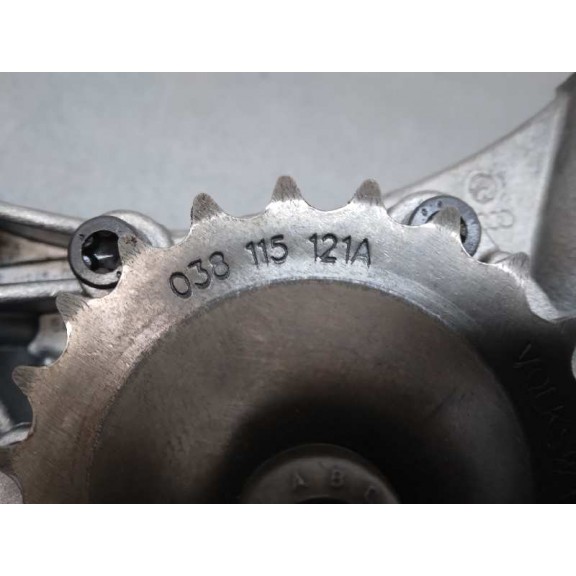 Recambio de bomba aceite para skoda octavia berlina (1z3) 1.9 tdi dpf referencia OEM IAM 038115121A  