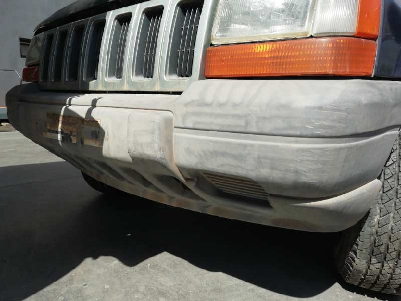 Recambio de paragolpes delantero para jeep gr.cherokee (zj)/(z) 2.5 turbodiesel referencia OEM IAM   