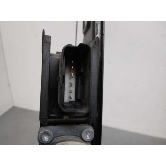 Recambio de elevalunas delantero derecho para fiat fiorino básico referencia OEM IAM 1354700080 6 PINES 