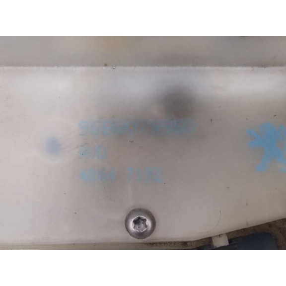 Recambio de cerradura puerta delantera derecha para peugeot 208 allure referencia OEM IAM 9688079980 6 PINES 