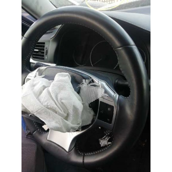 Recambio de volante para lexus ct 200h referencia OEM IAM   