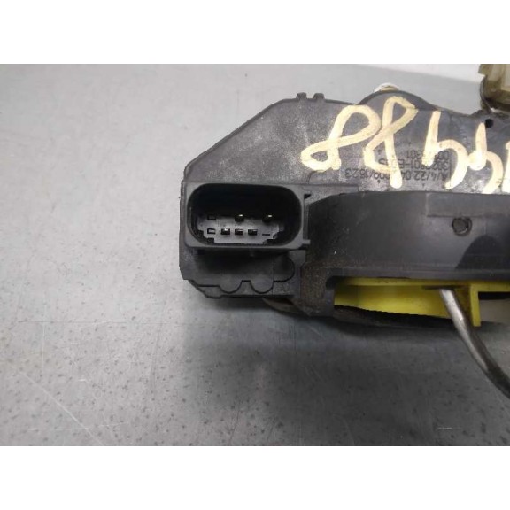 Recambio de cerradura puerta delantera izquierda para opel insignia berlina cosmo referencia OEM IAM 13503801 5 PINES 