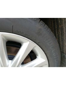 Recambio de neumatico para lexus ct 200h referencia OEM IAM   