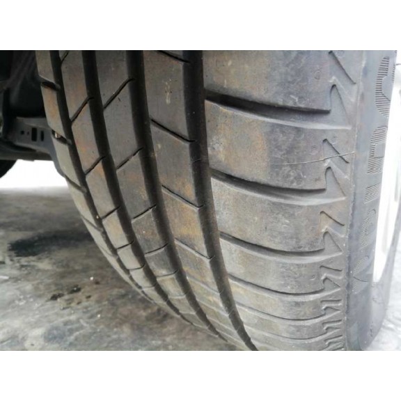 Recambio de neumatico para lexus ct 200h referencia OEM IAM   