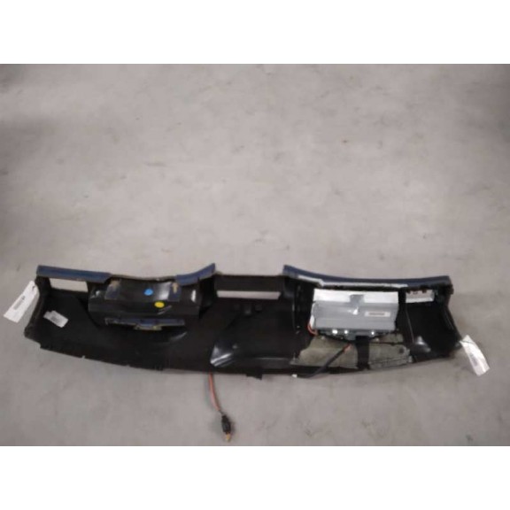 Recambio de salpicadero para peugeot 307 cc (s2) referencia OEM IAM 9645001180  