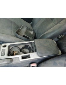 Recambio de apoyabrazos central para volvo c30 1.6 d referencia OEM IAM 30755375   2