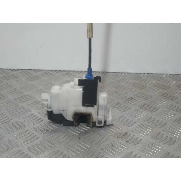 Recambio de cerradura puerta delantera derecha para fiat fiorino básico furgón referencia OEM IAM 1394501080 4 PINES 