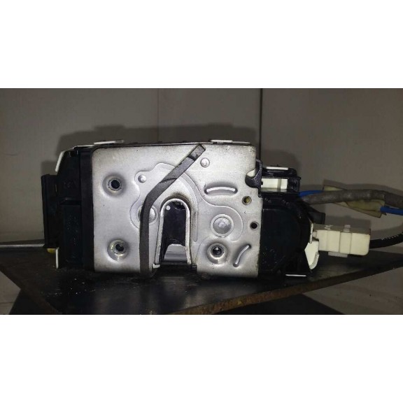 Recambio de cerradura puerta delantera derecha para mercedes-benz clase cla (w117) cla 220 cdi (117.303) referencia OEM IAM   4 