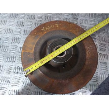 Recambio de buje para renault grand scenic 1.9 dci referencia OEM IAM  DIÁMETRO 270 MILÍMETROS. 