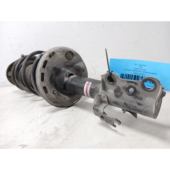 Recambio de amortiguador delantero derecho para toyota auris hybrid active referencia OEM IAM 4851002e00  