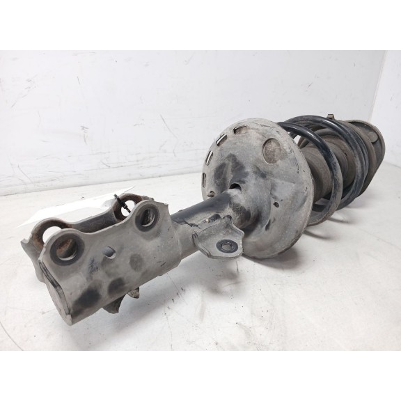 Recambio de amortiguador delantero derecho para toyota auris hybrid active referencia OEM IAM 4851002e00  