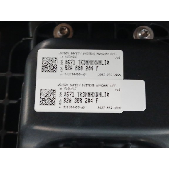 Recambio de kit airbag para audi a1 sportback (gba) referencia OEM IAM  PRETENSOR DERECHO SALTADO 