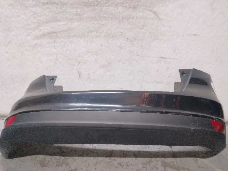 Recambio de paragolpes trasero para ford focus lim. trend + referencia OEM IAM 17906a NEGRO 