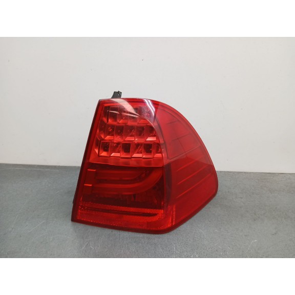 Recambio de piloto trasero derecho para bmw serie 3 touring (e91) 318d referencia OEM IAM 7289432  