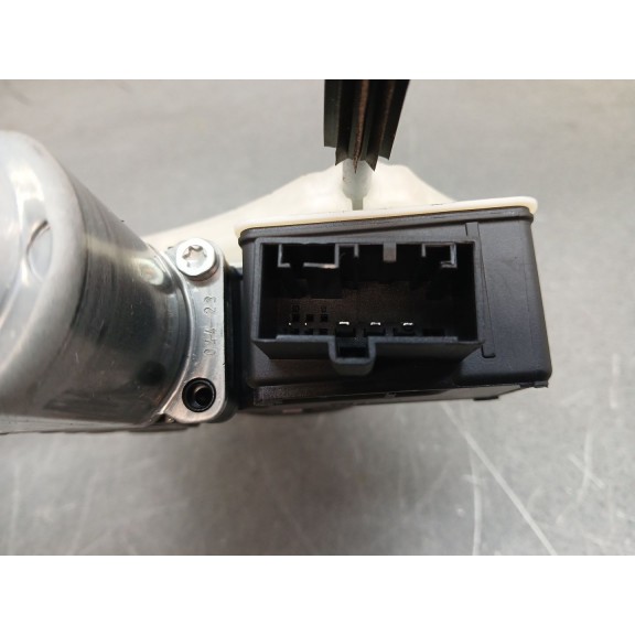 Recambio de elevalunas trasero derecho para audi a1 sportback (gba) referencia OEM IAM 82g839462a 5q0959408d 5 pines