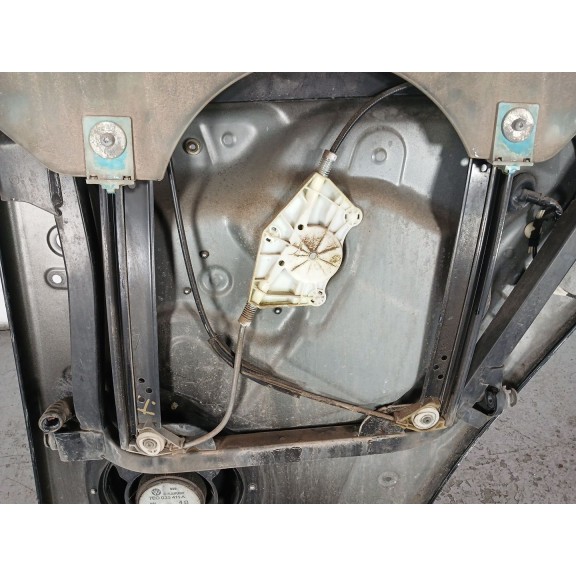 Recambio de elevalunas delantero derecho para volkswagen touareg (7la) tdi r5 referencia OEM IAM 7L6837730 ELÉCTRICO 