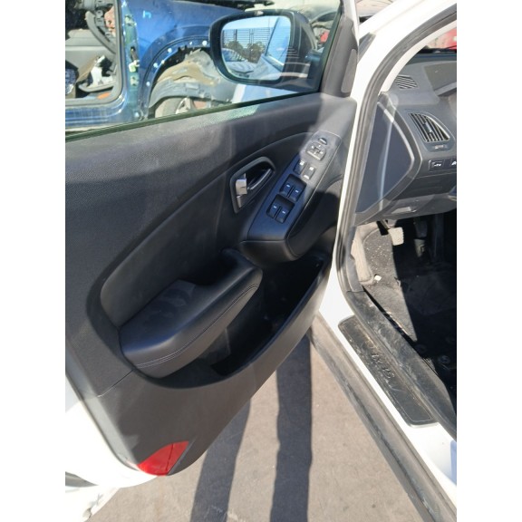 Recambio de guarnecido puerta delantera izquierda para hyundai tucson (tl, tle) 1.7 crdi referencia OEM IAM   