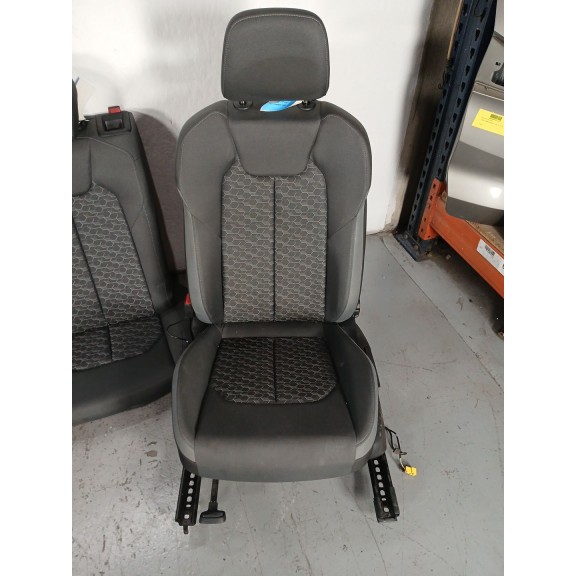 Recambio de juego asientos completo para audi a1 sportback (gba) referencia OEM IAM  SLINE 5 PUERTAS