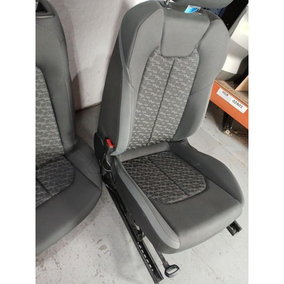 Recambio de juego asientos completo para audi a1 sportback (gba) referencia OEM IAM  SLINE 5 PUERTAS