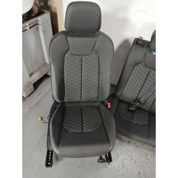 Recambio de juego asientos completo para audi a1 sportback (gba) referencia OEM IAM  SLINE 5 PUERTAS