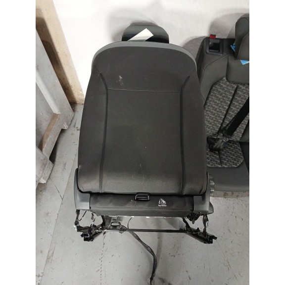 Recambio de juego asientos completo para audi a1 sportback (gba) referencia OEM IAM  SLINE 5 PUERTAS