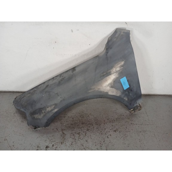 Recambio de aleta delantera izquierda para volkswagen touareg (7la) tdi r5 referencia OEM IAM 7L6821101K  7L6821101K