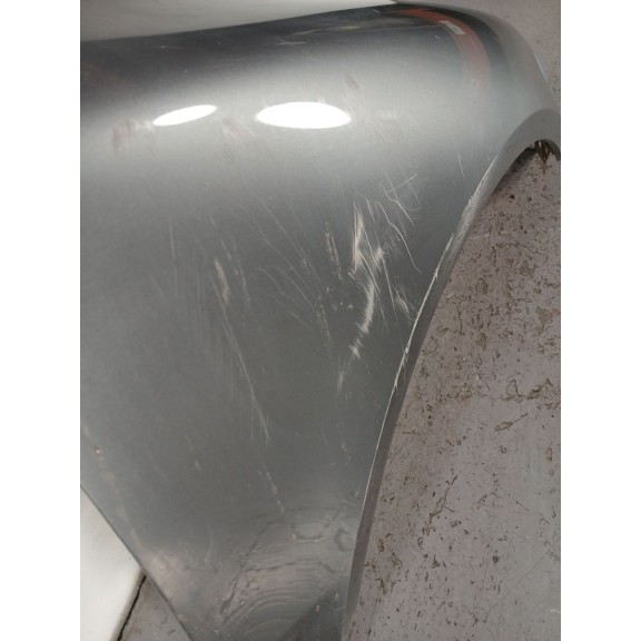 Recambio de aleta delantera derecha para volkswagen touareg (7la) tdi r5 referencia OEM IAM 7L6821102K  7L6821102K