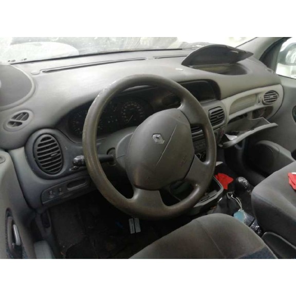 renault scenic (ja..) del año 2002