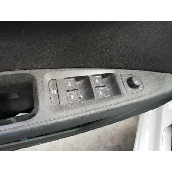 seat leon (5f1) del año 2015