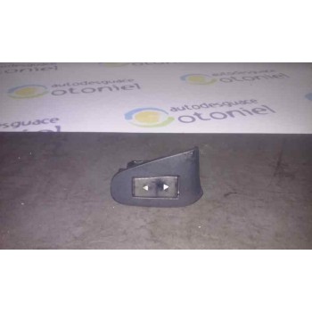 MANDO ELEVALUNAS DELANTERO DERECHO 