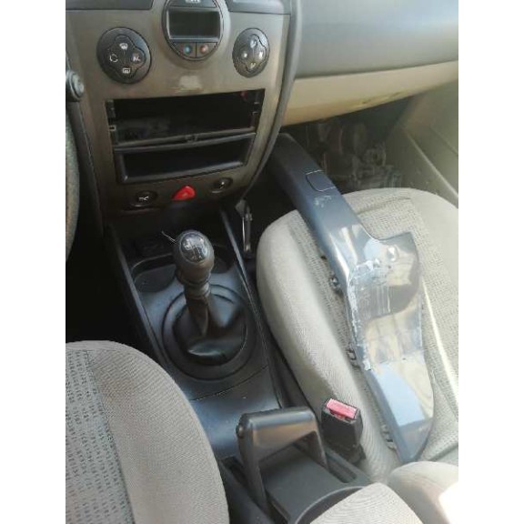 renault megane ii berlina 5p del año 2008