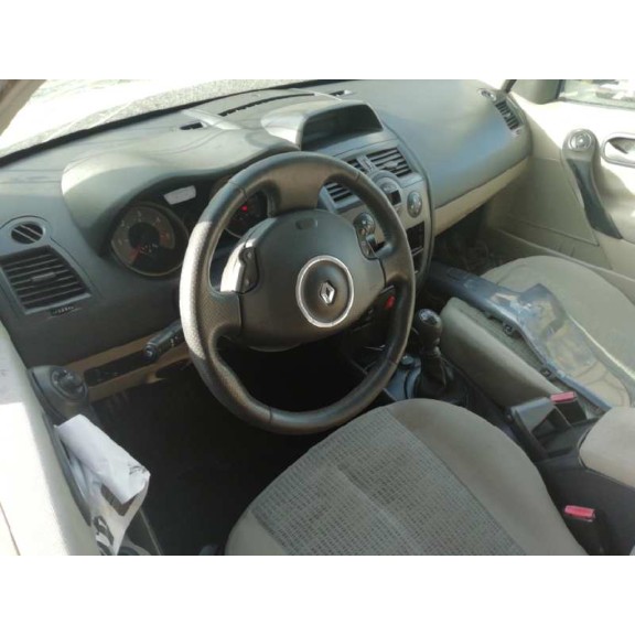 renault megane ii berlina 5p del año 2008