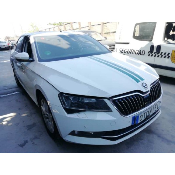 skoda superb (3v3) del año 2017