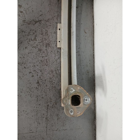 Recambio de refuerzo paragolpes trasero para opel mokka 1.7 16v cdti referencia OEM IAM   