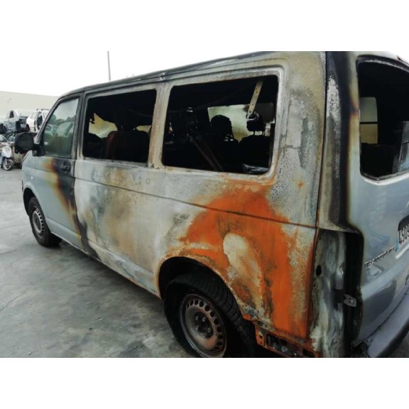 volkswagen t5 transporter (7e) del año 2013