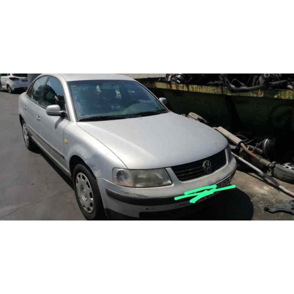volkswagen passat berlina (3b2) del año 1999