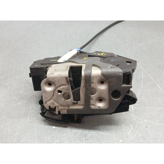 Recambio de cerradura puerta delantera derecha para ford fiesta (ccn) ambiente referencia OEM IAM am5au21812be 4 pines 
