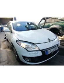 renault megane iii berlina 5 p del año 2013 2