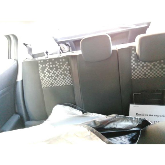 renault megane iii berlina 5 p del año 2013