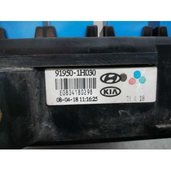 Recambio de caja reles / fusibles para hyundai i30 classic referencia OEM IAM 919501H030  