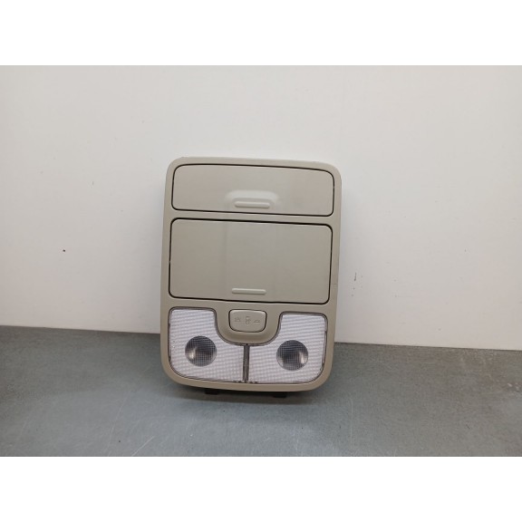 Recambio de luz interior para kia carens iv 1.7 crdi referencia OEM IAM 92800a4xxx  
