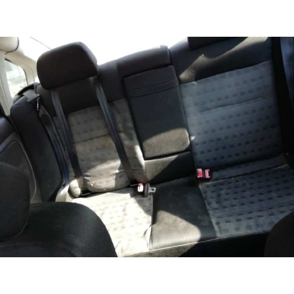 volkswagen passat berlina (3b3) del año 2002