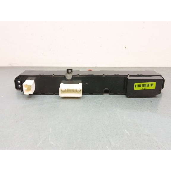 Recambio de warning para kia pro_cee´d drive referencia OEM IAM 937001h000 937001h010 