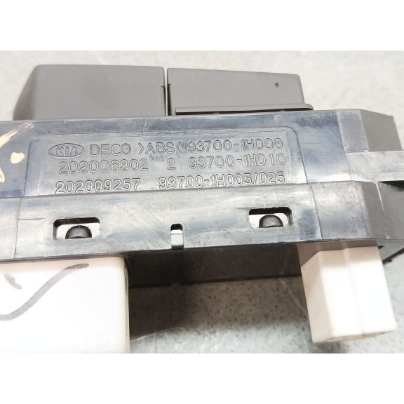 Recambio de warning para kia pro_cee´d drive referencia OEM IAM 937001h000 937001h010 