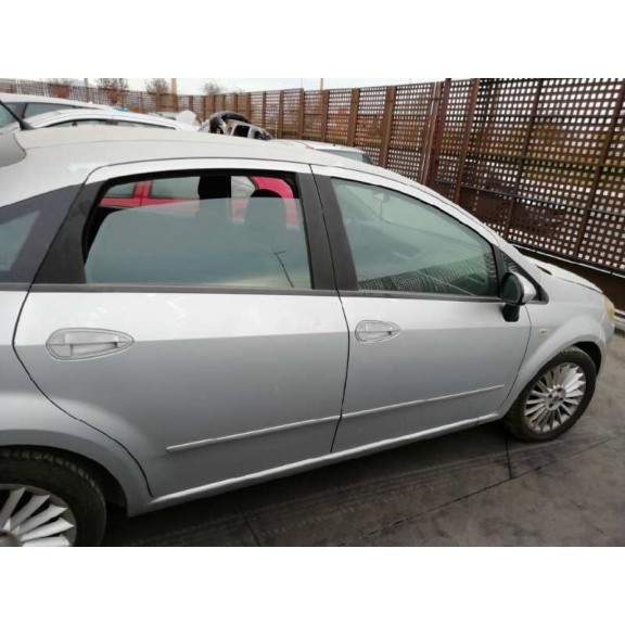 fiat linea (110) del año 2008